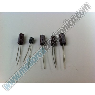 Foto del artículo CONDENSADOR ELECTROLITICO  RADIAL  10uf   35V 105º  11 x 5mm
